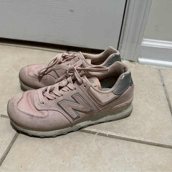 New Balance 574 - Picture 2 of 6